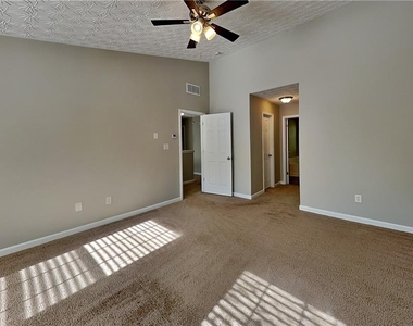 1385 Brisbane Drive - Photo Thumbnail 8