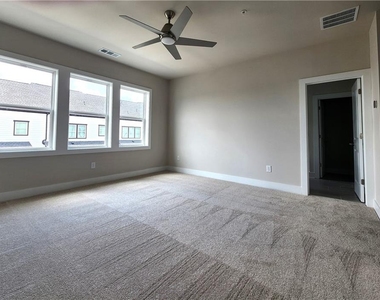 1222 Waterfall Court - Photo Thumbnail 18