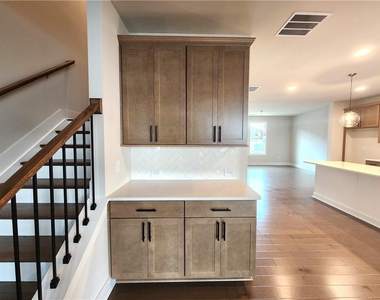 1222 Waterfall Court - Photo Thumbnail 14