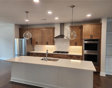 1222 Waterfall Court - Photo Thumbnail 7