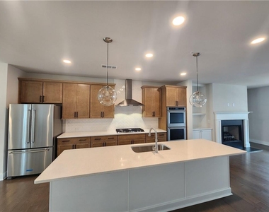 1222 Waterfall Court - Photo Thumbnail 5