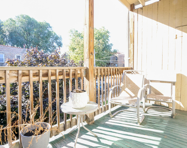 907 W Sheridan Road - Photo Thumbnail 15