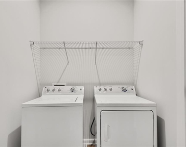 191 Jameson Drive - Photo Thumbnail 12