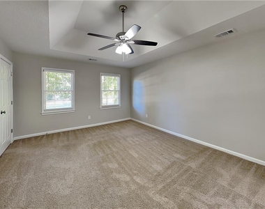 750 Winnbrook Drive - Photo Thumbnail 9