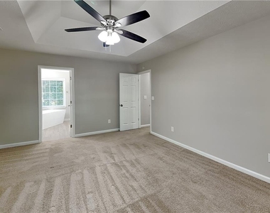 750 Winnbrook Drive - Photo Thumbnail 10