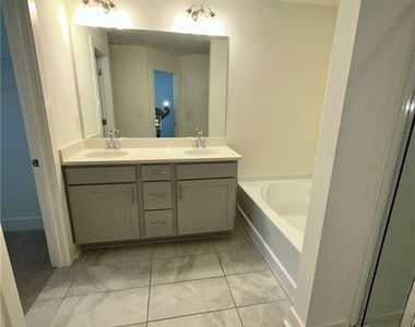 1890 Plainsboro Drive - Photo Thumbnail 14