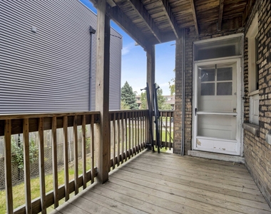 4744 W Roscoe Street - Photo Thumbnail 14