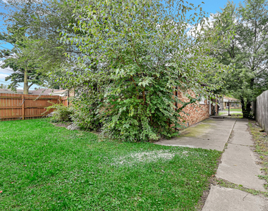 14905 Edbrooke Avenue - Photo Thumbnail 21