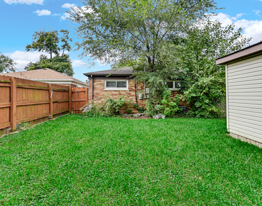 14905 Edbrooke Avenue - Photo Thumbnail 18