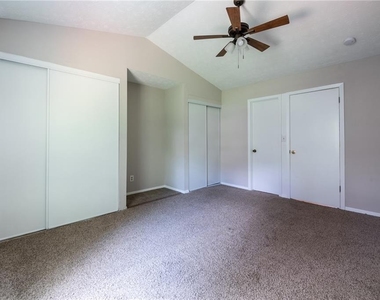 6624 Ramsgate Way - Photo Thumbnail 16
