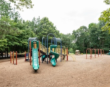 6624 Ramsgate Way - Photo Thumbnail 26