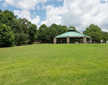 6624 Ramsgate Way - Photo Thumbnail 31