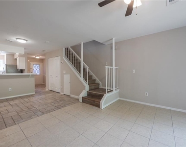 6624 Ramsgate Way - Photo Thumbnail 6