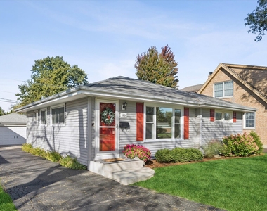 1024 S Summit Avenue - Photo Thumbnail 2