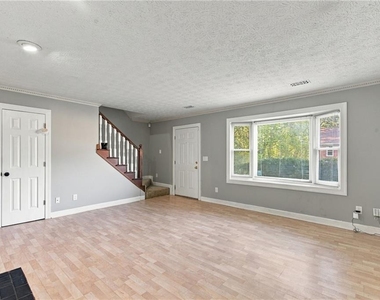 6148 Keswick Row - Photo Thumbnail 4
