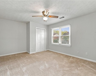 6148 Keswick Row - Photo Thumbnail 13