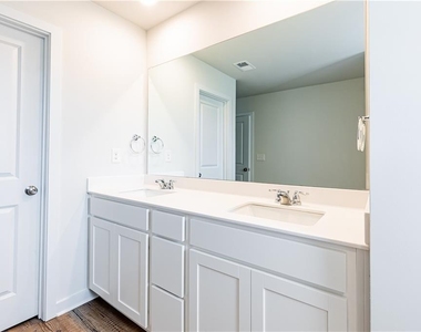 104 Toter Trace - Photo Thumbnail 33