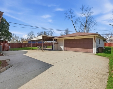 1506 W Palm Drive - Photo Thumbnail 1