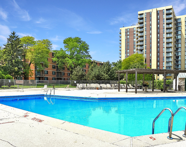2201 S Stewart Avenue - Photo Thumbnail 18