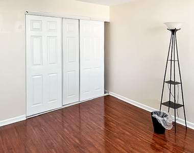 2201 S Stewart Avenue - Photo Thumbnail 14