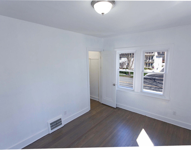 18324 Burnham Avenue - Photo Thumbnail 1