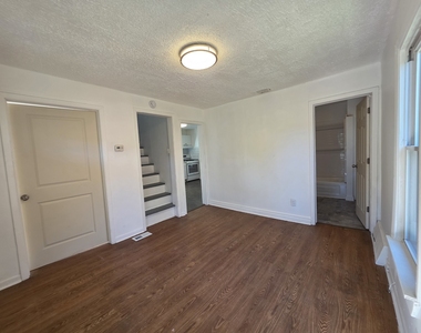 222 Mckinley Avenue - Photo Thumbnail 4