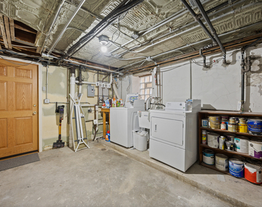 1419 W George Street - Photo Thumbnail 12