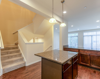405 Alpine Springs Drive - Photo Thumbnail 13