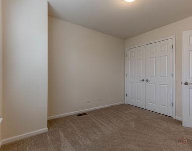 405 Alpine Springs Drive - Photo Thumbnail 18
