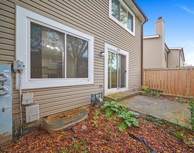 2003 N Jamestown Drive - Photo Thumbnail 23