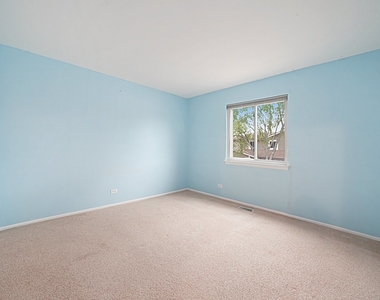 2003 N Jamestown Drive - Photo Thumbnail 11