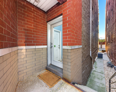 31 E 26th Street - Photo Thumbnail 2