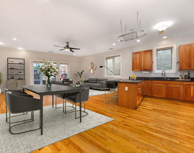 31 E 26th Street - Photo Thumbnail 6