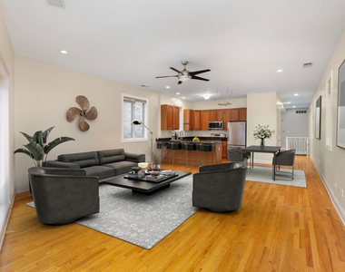 31 E 26th Street - Photo Thumbnail 12