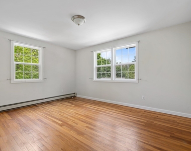 3 Maplewood - Photo Thumbnail 9