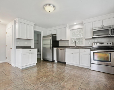 3 Maplewood - Photo Thumbnail 1