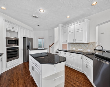 2578 Costa Mesa Circle - Photo Thumbnail 15