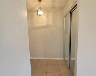 357 Westpark Road - Photo Thumbnail 8