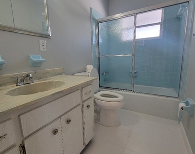 357 Westpark Road - Photo Thumbnail 16