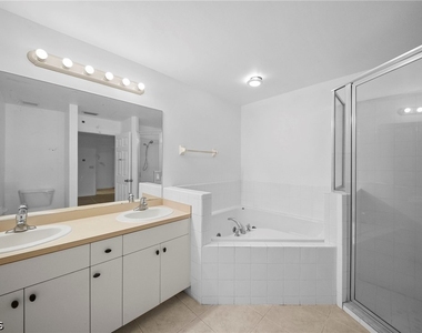 715 Dudley Avenue S - Photo Thumbnail 15