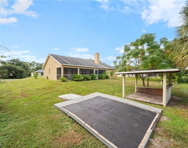 715 Dudley Avenue S - Photo Thumbnail 25