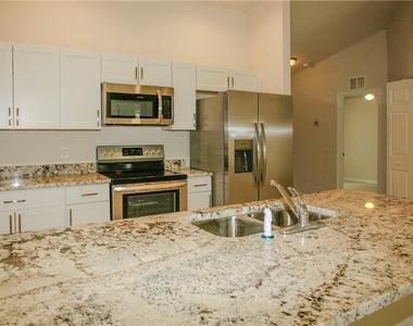 1321 Se 8th Place - Photo Thumbnail 6