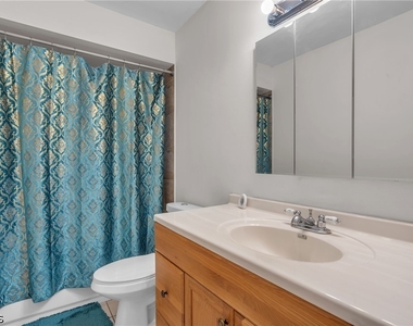 1618 Se 13th Street - Photo Thumbnail 19