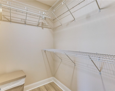 6030 Perthshire Lane - Photo Thumbnail 37