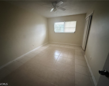 4347 S Bay Circle - Photo Thumbnail 4