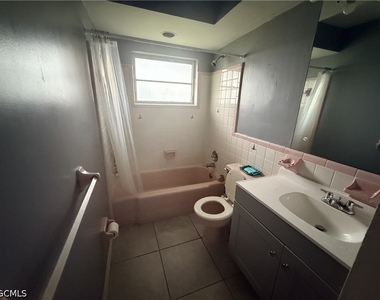 4347 S Bay Circle - Photo Thumbnail 3