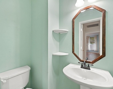 10 Orchid Grove Place - Photo Thumbnail 27