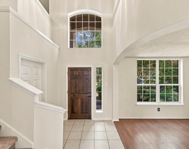 10 Orchid Grove Place - Photo Thumbnail 4