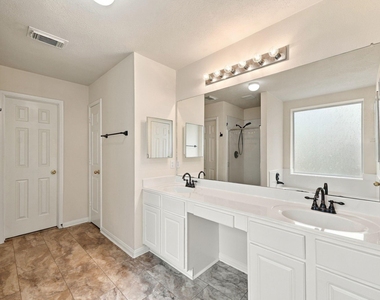 10 Orchid Grove Place - Photo Thumbnail 31