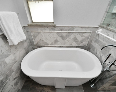 4503 Patterson Lane - Photo Thumbnail 45